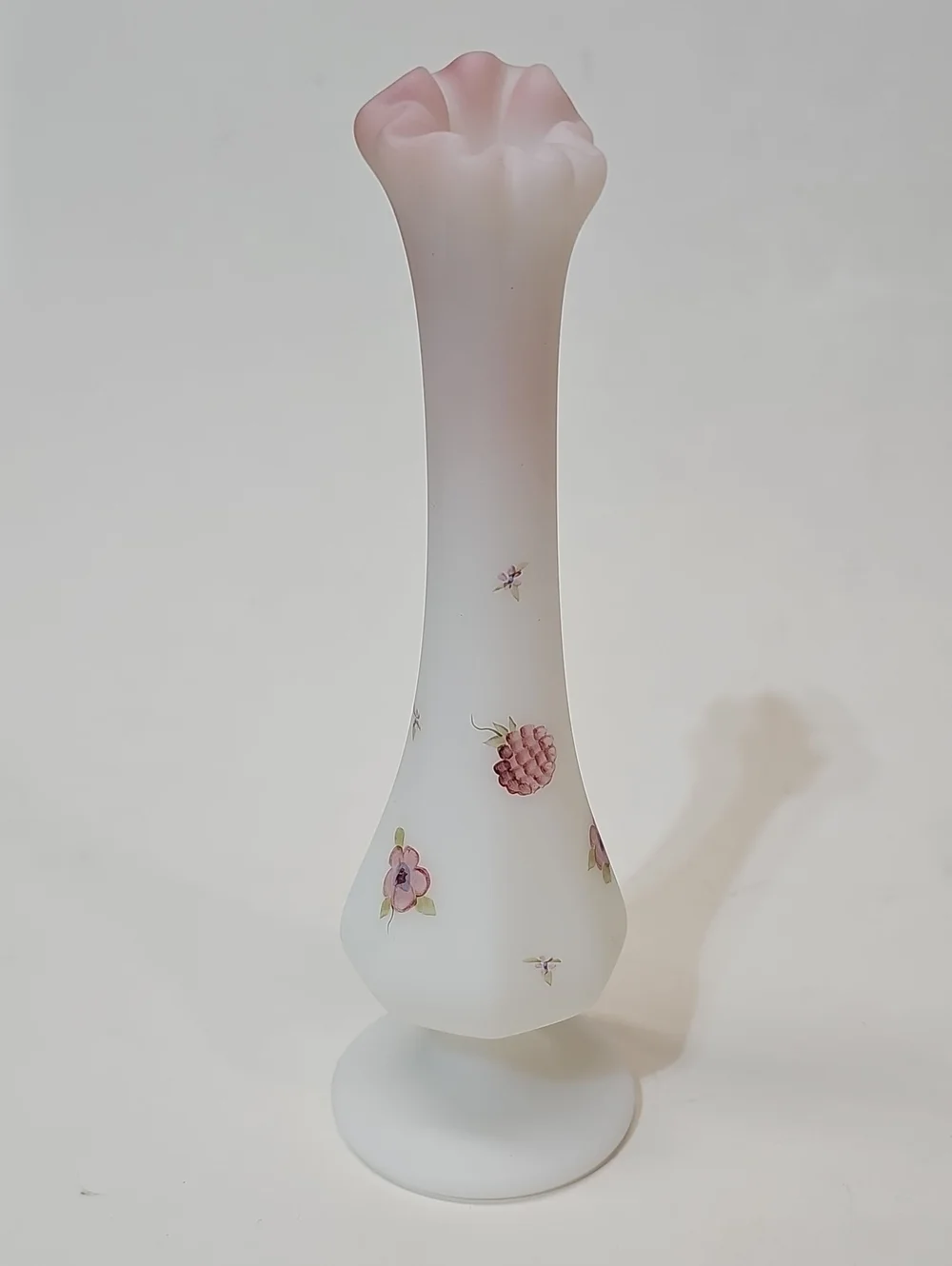 Vintage Fenton Romantic Country Berries + Blossoms White to Pink Swung Bud Vase